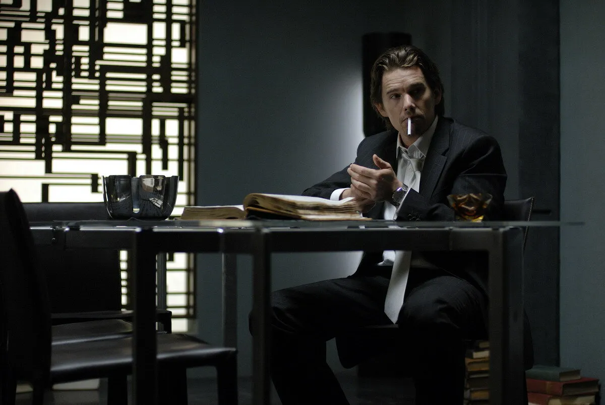 Кадр из фильма Воины света