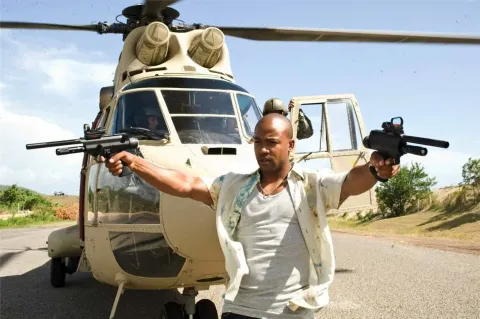 Кадр из фильма Лузеры