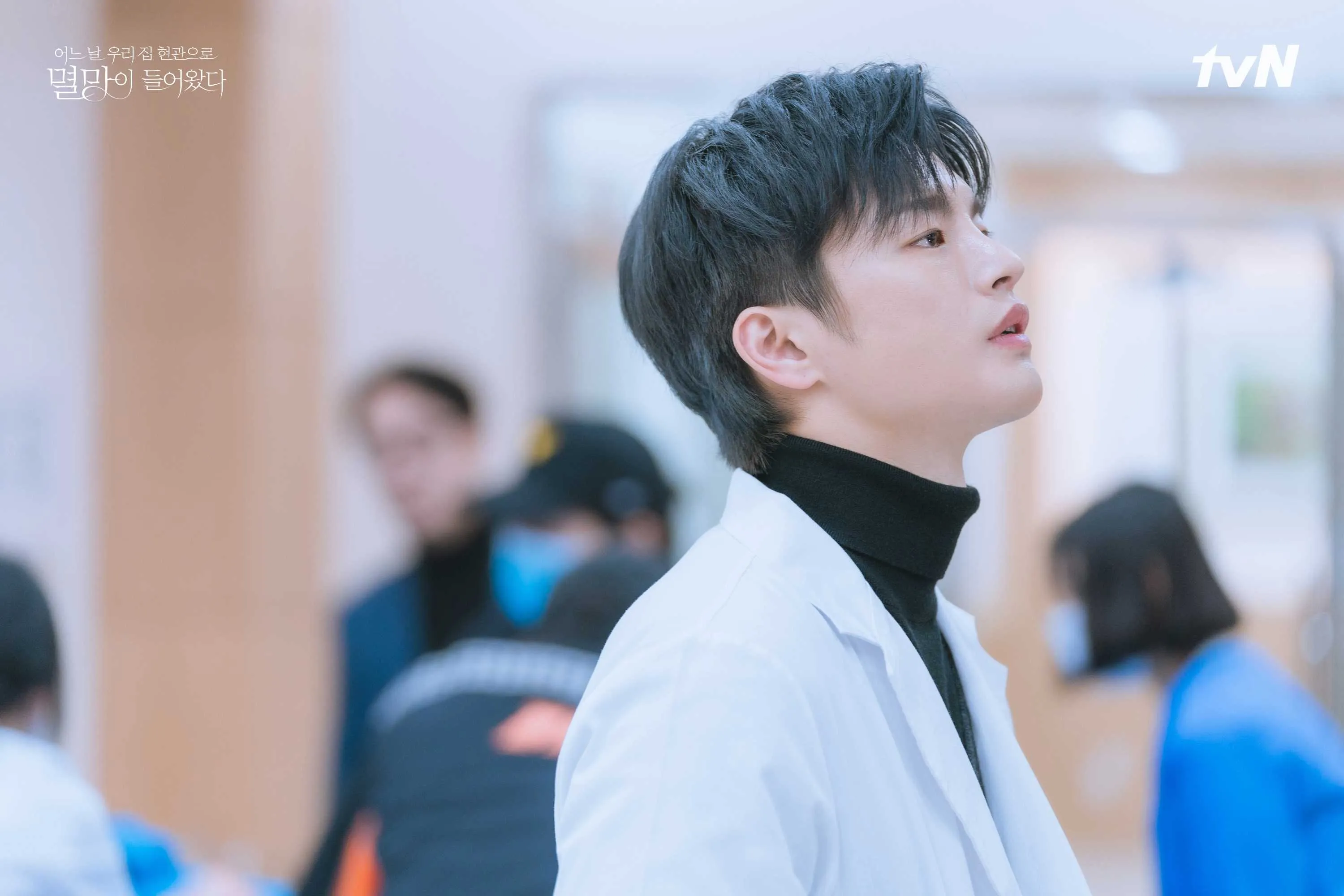 Кадр из фильма Однажды разрушение постучалось в мою дверь