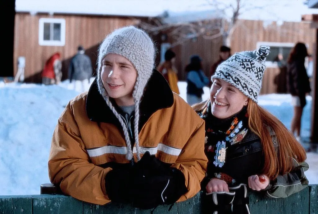 Кадр из фильма Снежный день