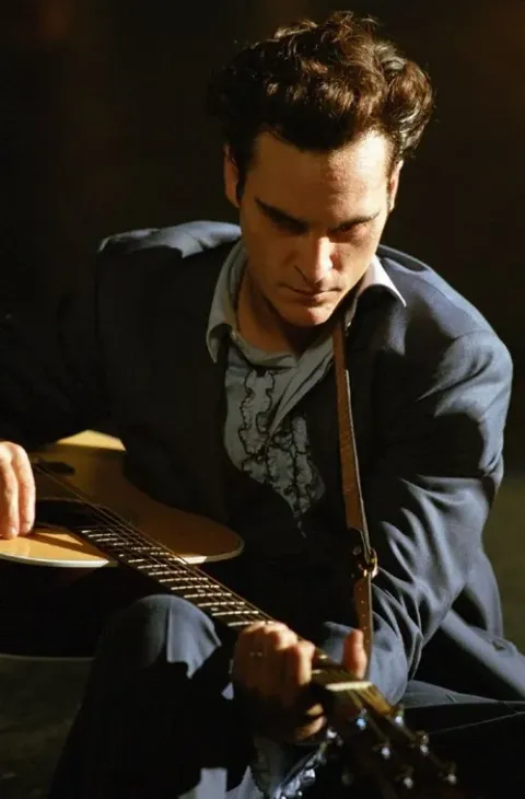 Кадр из фильма Переступить черту