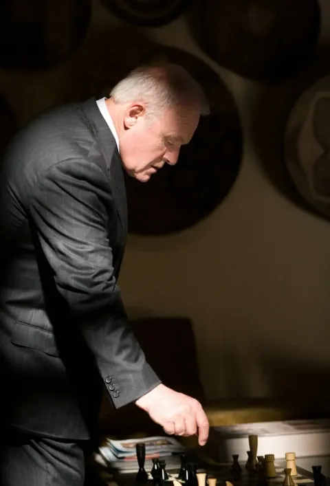 Кадр из фильма Перелом