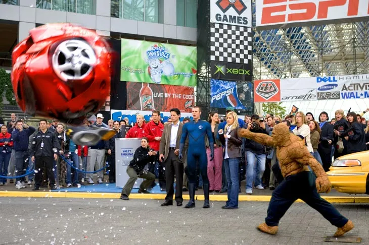 Кадр из фильма Фантастическая четверка