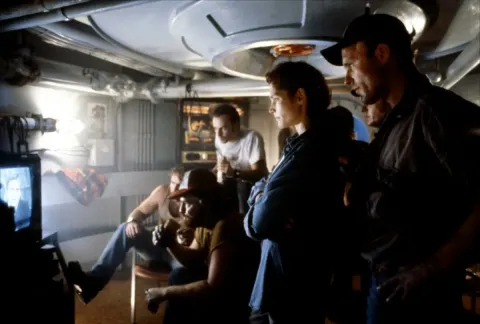 Кадр из фильма Бездна