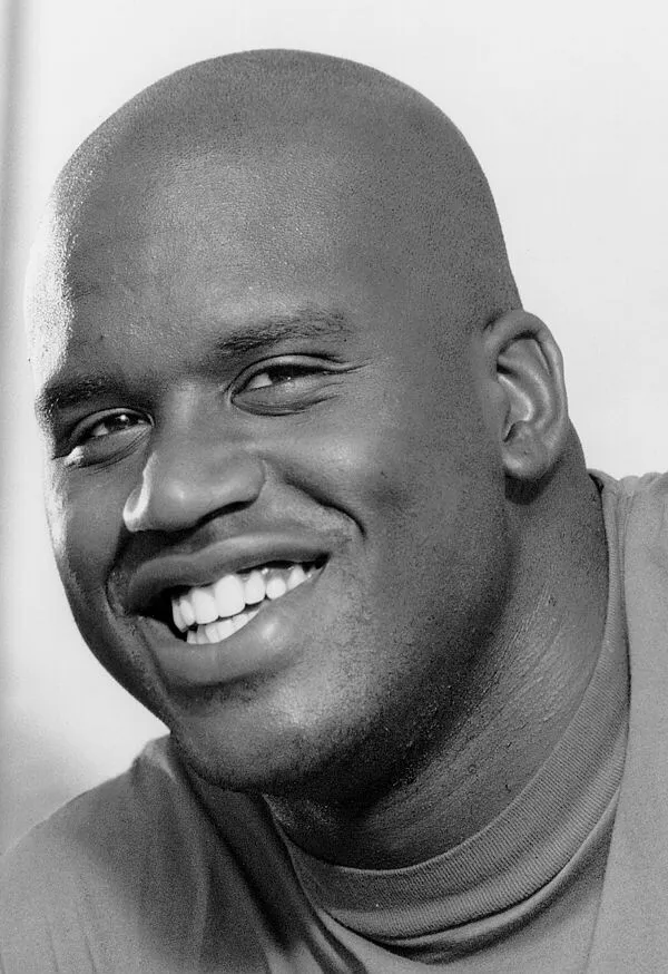 Кадр из фильма Мистер Сталь