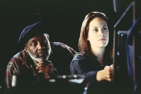 Кадр из фильма Мистер Сталь