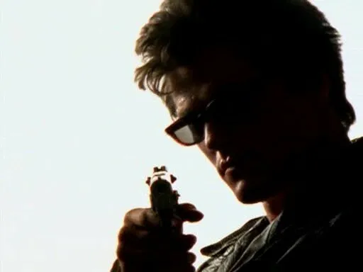 Кадр из фильма Человек-невидимка