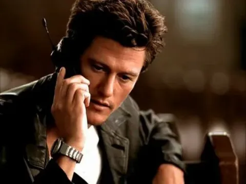 Кадр из фильма Человек-невидимка