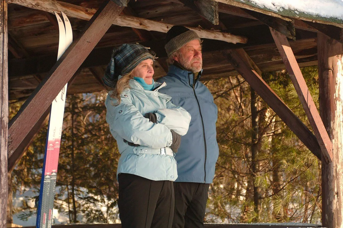 Кадр из фильма Вдали от неё