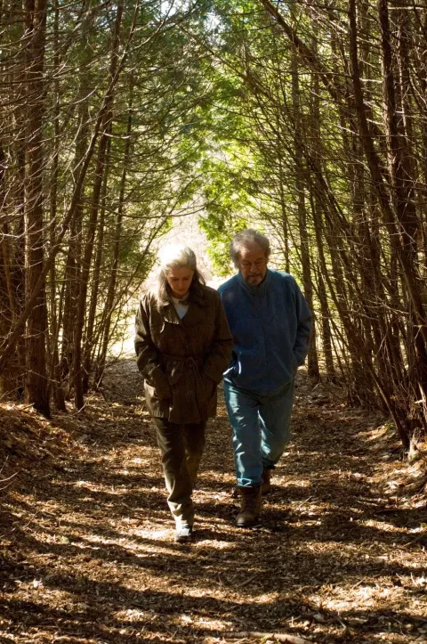 Кадр из фильма Вдали от неё