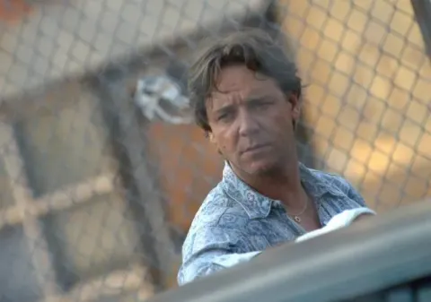 Кадр из фильма Гангстер