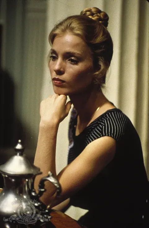 Кадр из фильма Болотная тварь