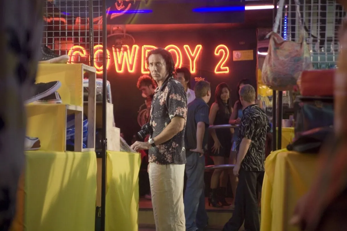 Кадр из фильма Опасный Бангкок