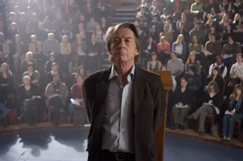 Кадр из фильма Убийства в Оксфорде