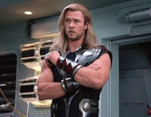 Кадр из фильма Мстители