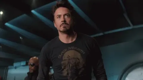 Кадр из фильма Мстители