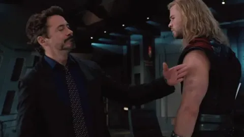 Кадр из фильма Мстители