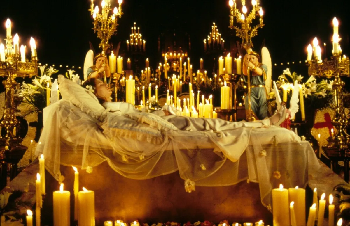 Кадр из фильма Ромео + Джульетта