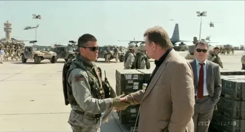 Кадр из фильма Не брать живым