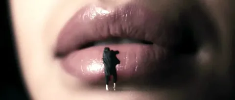 Кадр из фильма Мститель