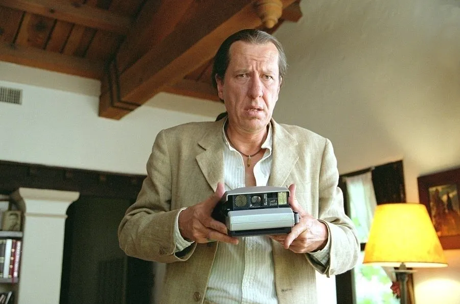 Кадр из фильма Невыносимая жестокость