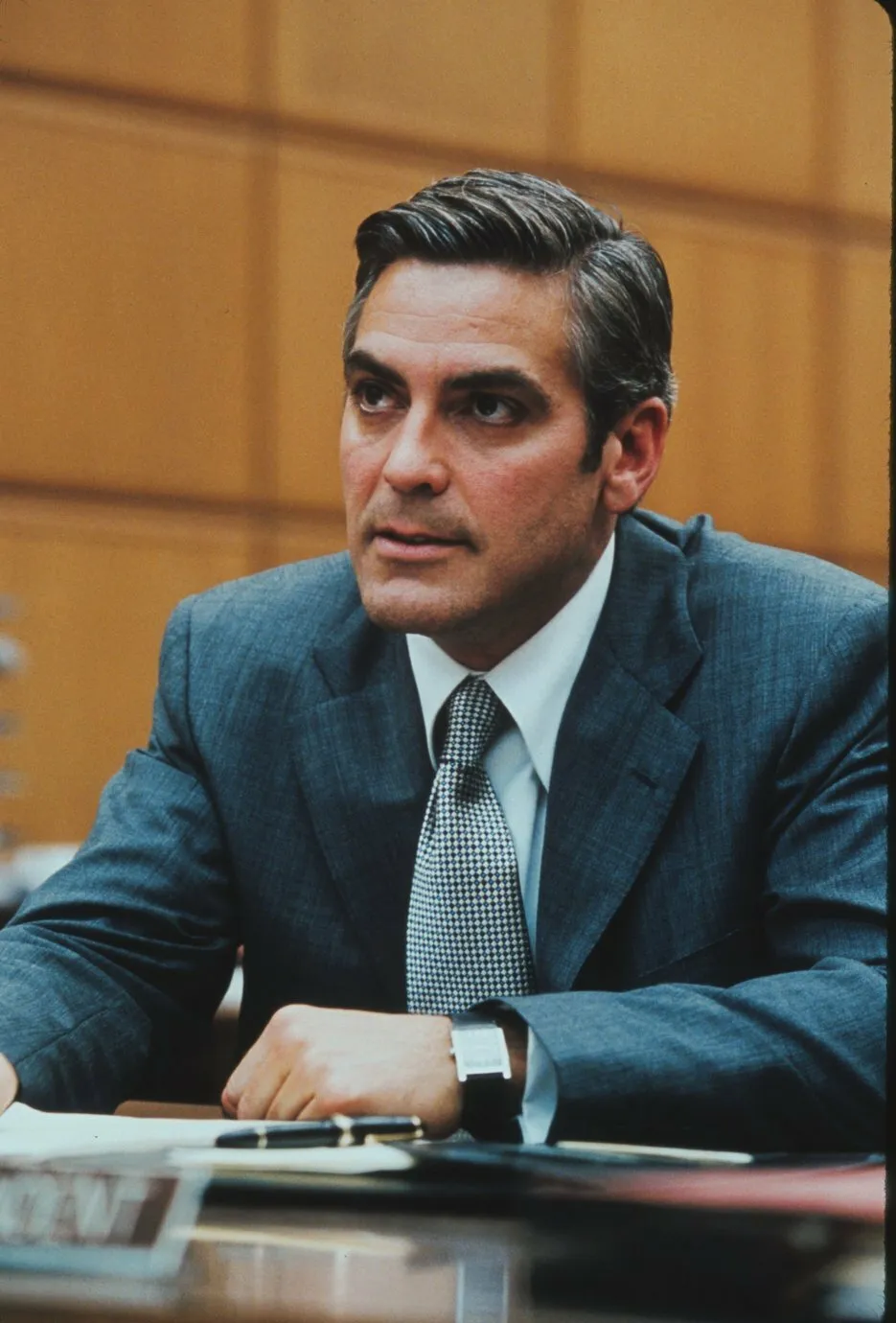 Кадр из фильма Невыносимая жестокость