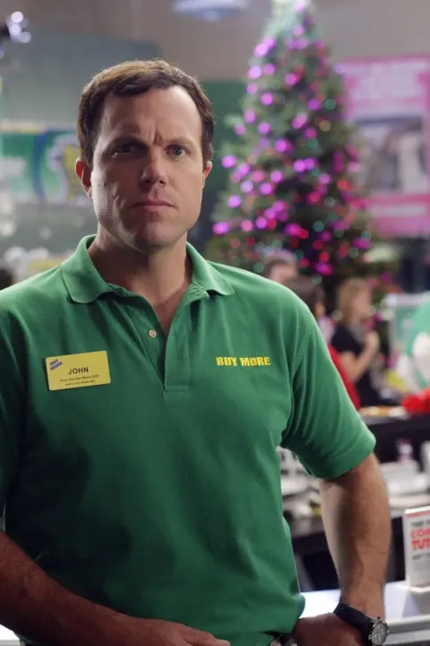 Кадр из фильма Чак