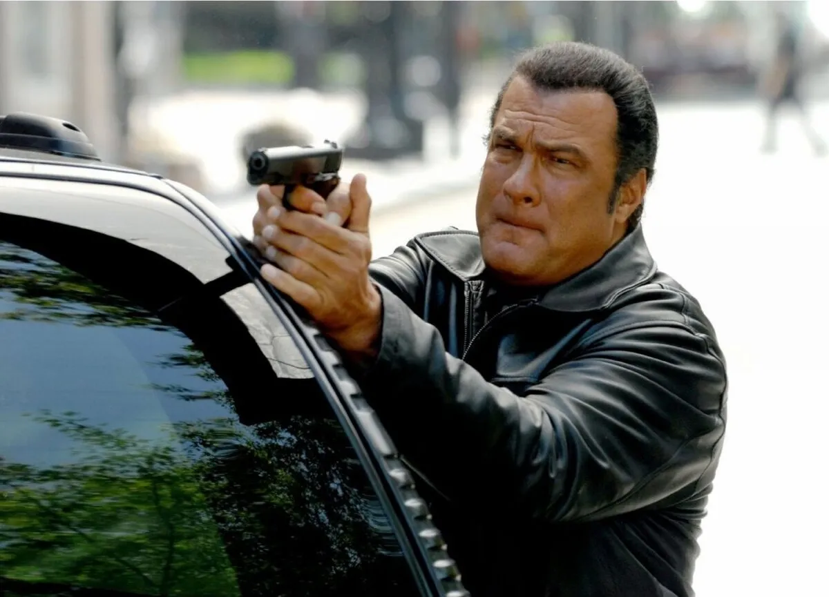 Кадр из фильма Карточный долг