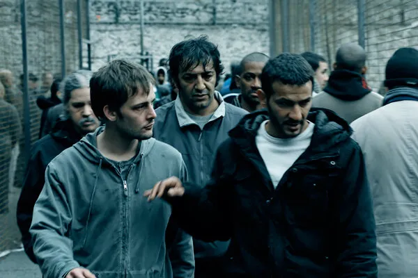 Кадр из фильма Интересы государства