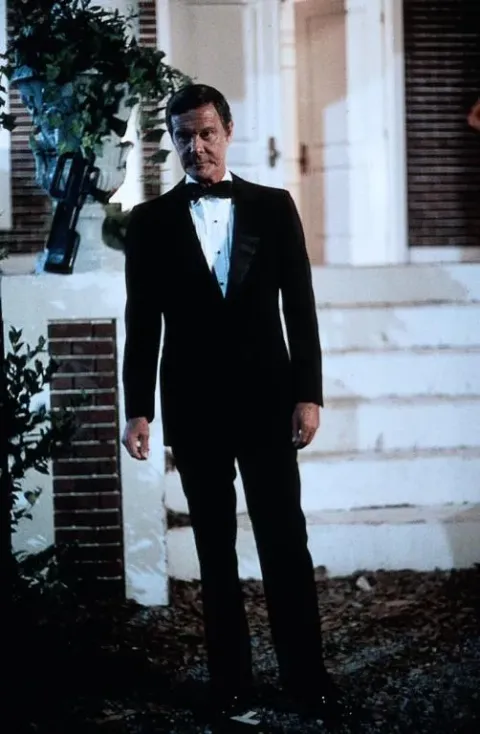 Кадр из фильма Возвращение болотной твари