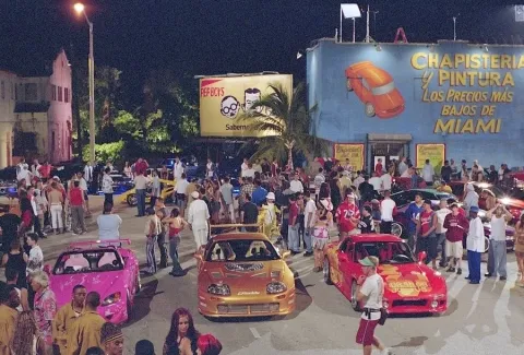 Кадр из фильма Двойной форсаж