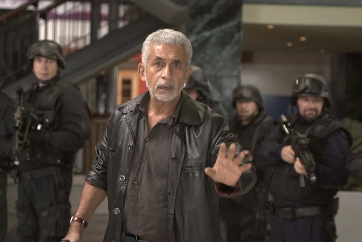 Кадр из фильма Террорист