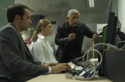 Кадр из фильма Террорист