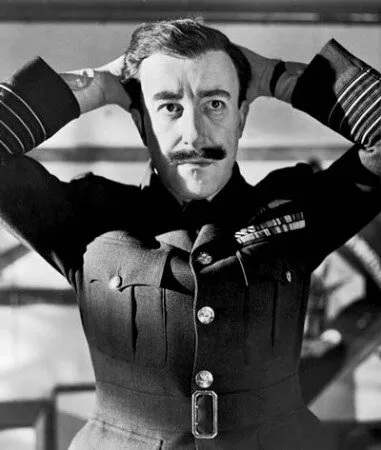 Кадр из фильма Доктор Стрейнджлав, или Как я научился не волноваться и полюбил атомную бомбу