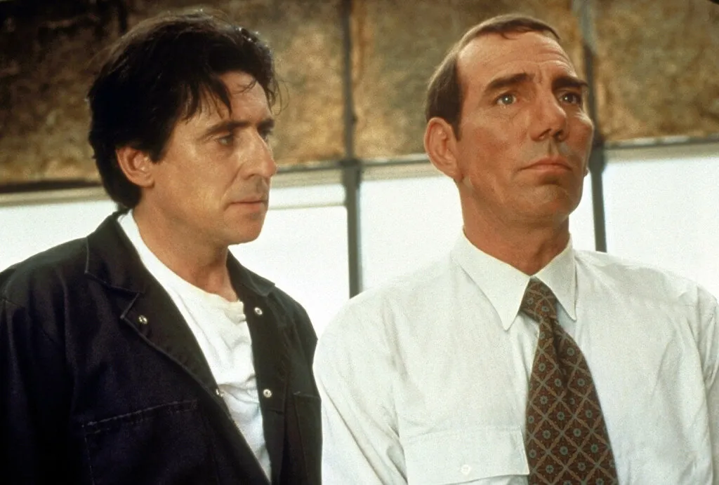 Кадр из фильма Подозрительные лица