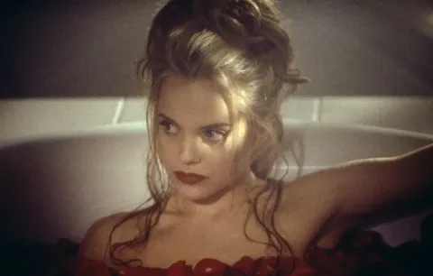 Кадр из фильма Красота по-американски