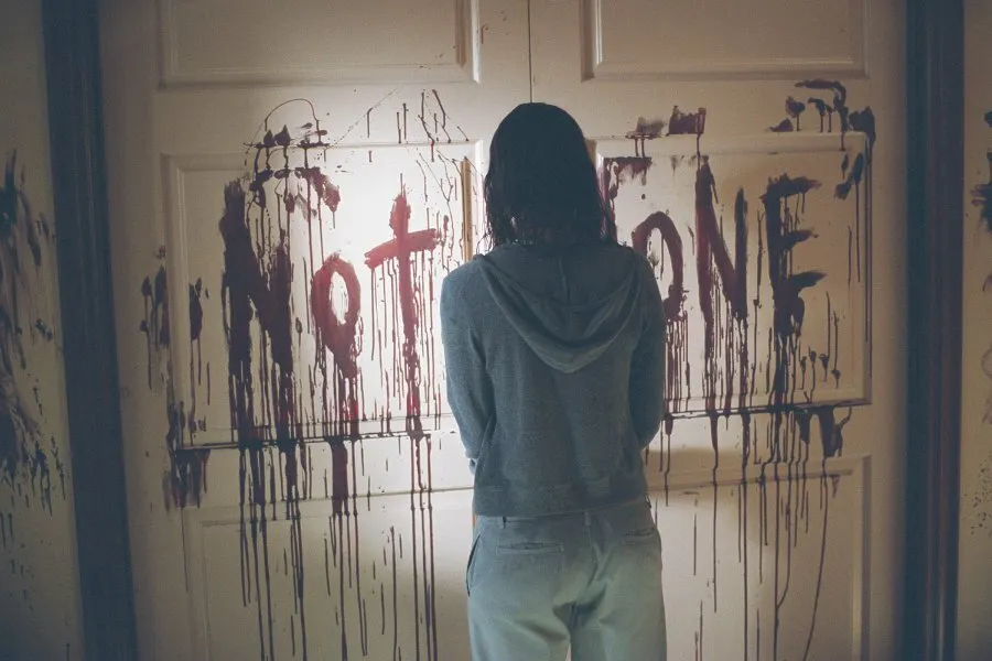 Кадр из фильма Готика