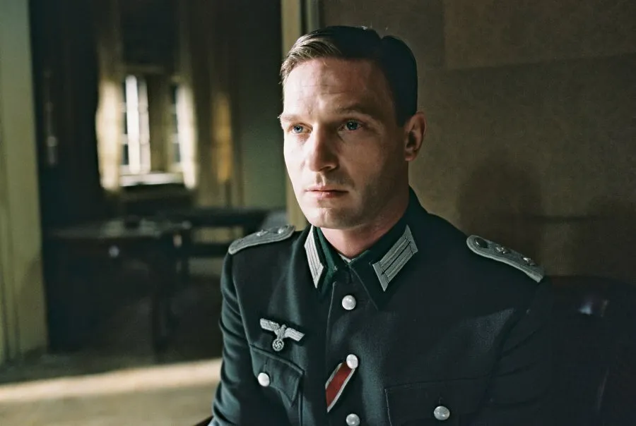 Кадр из фильма Пианист