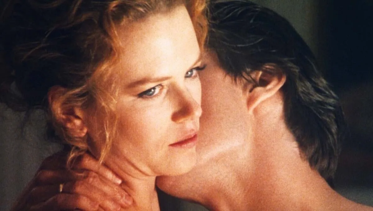 Кадр из фильма С широко закрытыми глазами