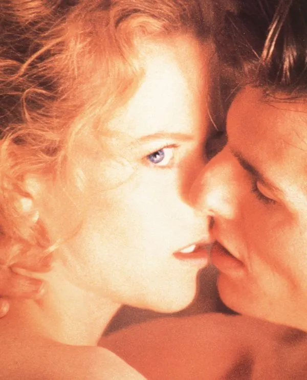 Кадр из фильма С широко закрытыми глазами