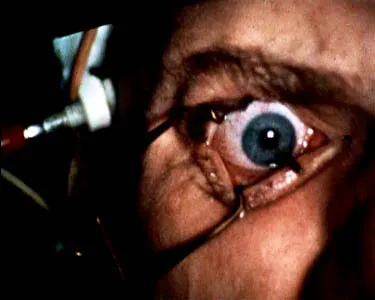 Кадр из фильма Заводной апельсин