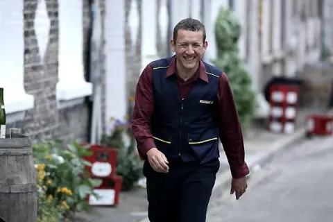 Кадр из фильма Бобро поржаловать!