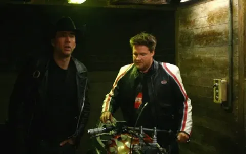 Кадр из фильма Призрачный гонщик