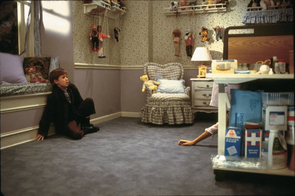 Кадр из фильма Шестое чувство