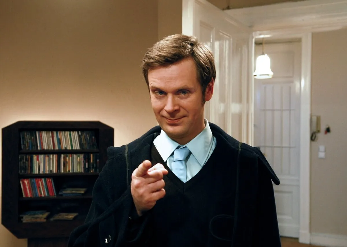 Кадр из фильма Почему мужчины никогда не слушают, а женщины не умеют парковаться