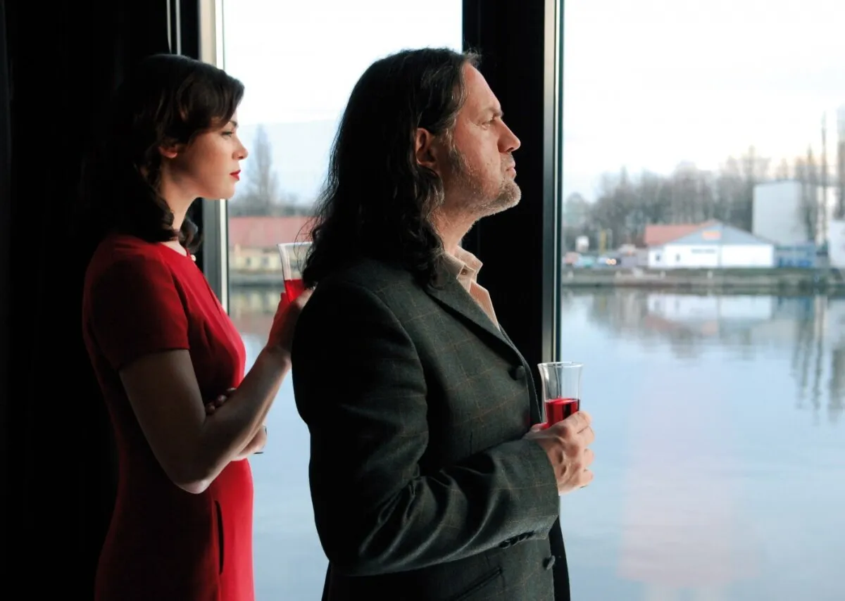 Кадр из фильма Почему мужчины никогда не слушают, а женщины не умеют парковаться