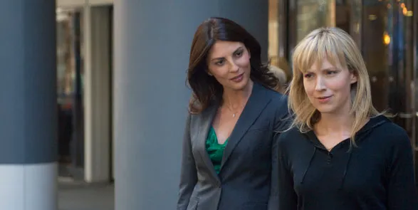 Кадр из фильма Грабь награбленное