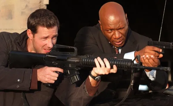 Кадр из фильма Подарок