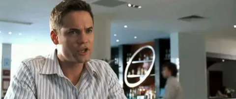 Кадр из фильма Подарок