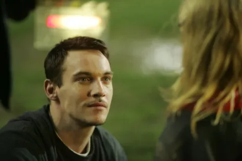 Кадр из фильма Убежище